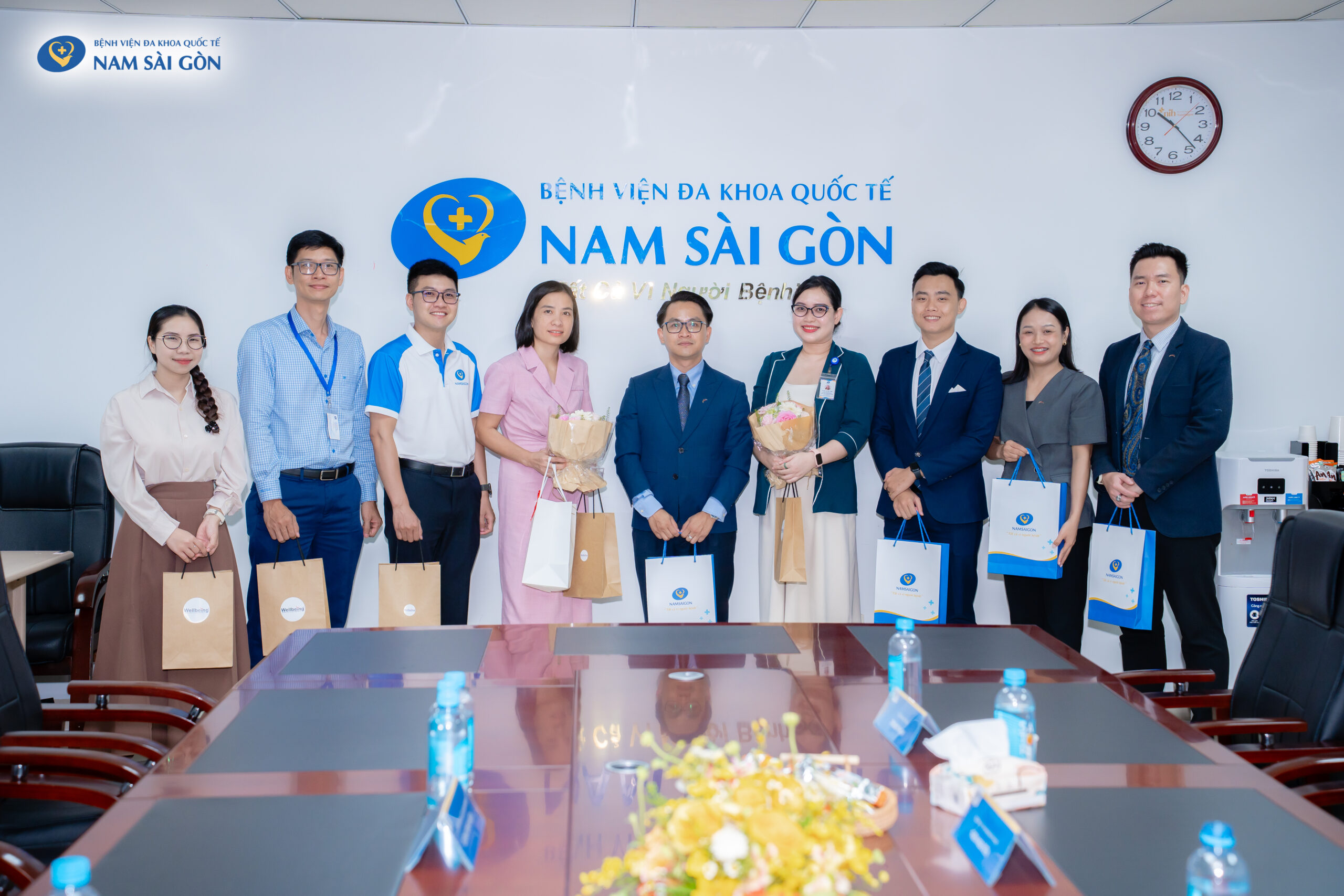 LỄ KÝ KẾT HỢP TÁC TOÀN DIỆN VỚI VIỆN ỨNG DỤNG CÔNG NGHỆ Y TẾ IMT & TỔ CHỨC GIÁO DỤC SỨC KHỎE WELLBEING